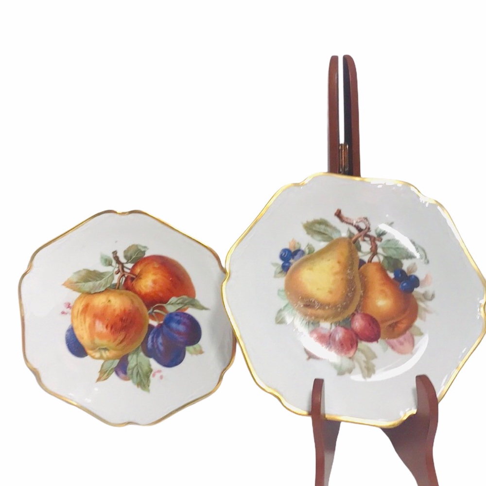 Set of 2 Mitterteich Bavaria Fruit Motif Plates